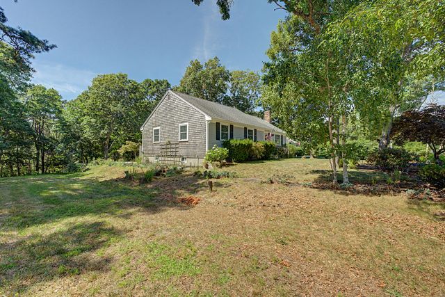 15 Homer Lane, South Dennis, MA 02660