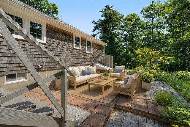 15 Homer Lane, South Dennis, MA 02660