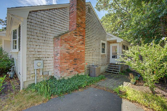 15 Homer Lane, South Dennis, MA 02660