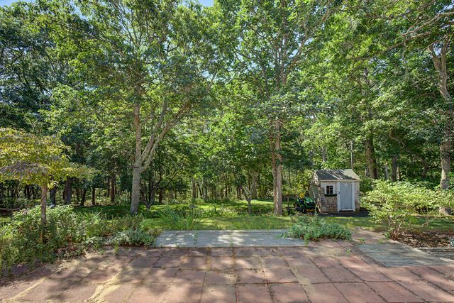 15 Homer Lane, South Dennis, MA 02660