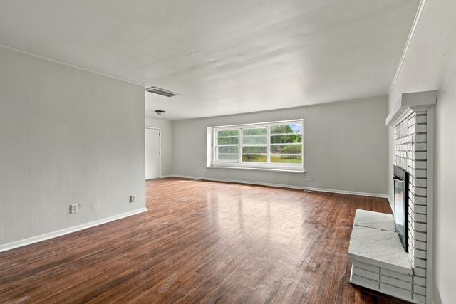 1137 N Union Place, Tulsa, OK 74127