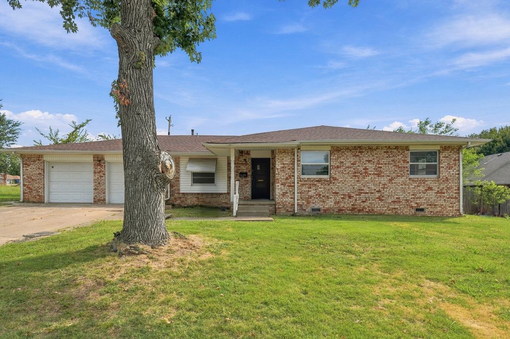 1137 N Union Place, Tulsa, OK 74127
