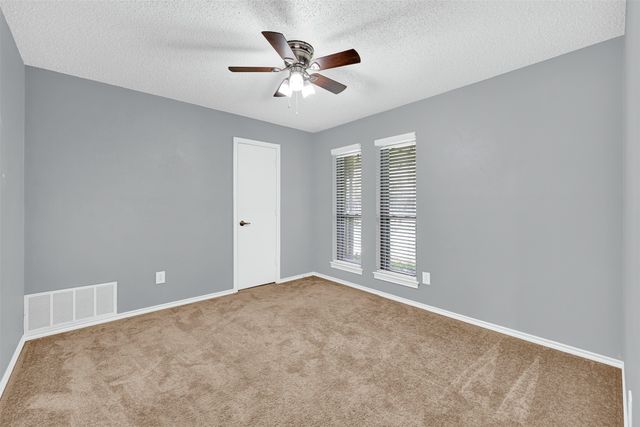 322 Willow Wood Street, Murphy, TX 75094