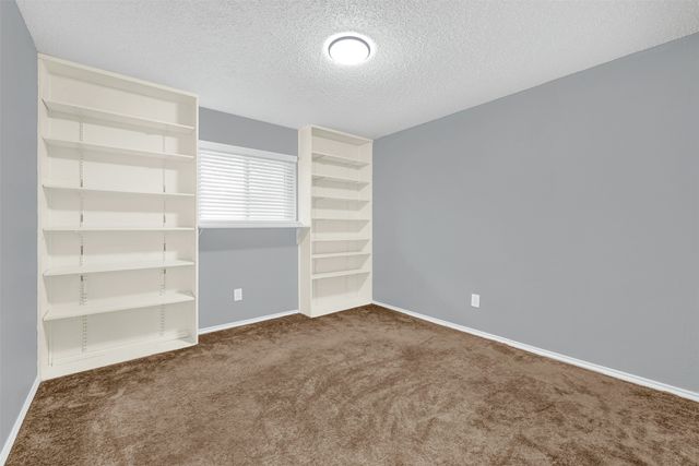 322 Willow Wood Street, Murphy, TX 75094