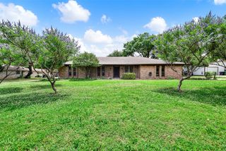 322 Willow Wood Street, Murphy, TX 75094
