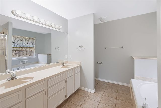 13733 Hawksnest Bay Dr, Corpus Christi, TX 78418