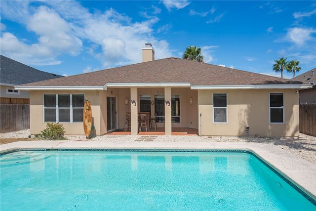 13733 Hawksnest Bay Dr, Corpus Christi, TX 78418