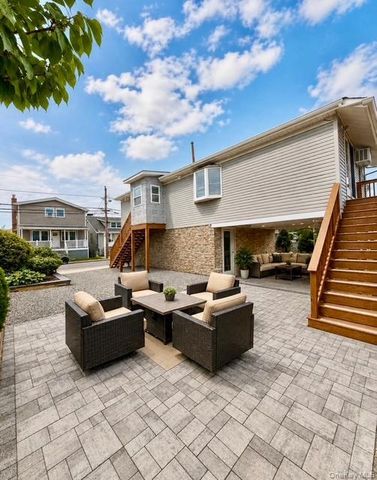 172 Sportsmans Avenue, Freeport, NY 11520