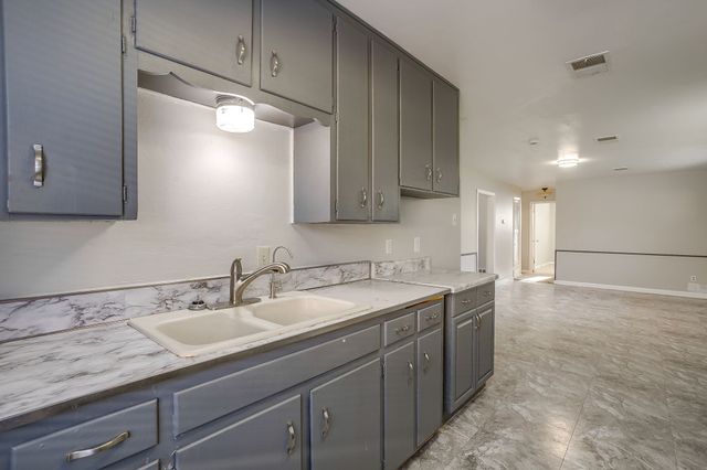 2101 Bettibart Street, Fort Worth, TX 76134