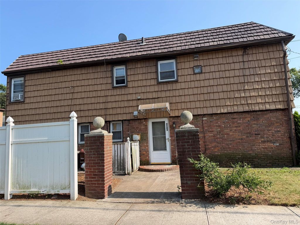 3903 216th Street 1Fl, Bayside, NY 11361