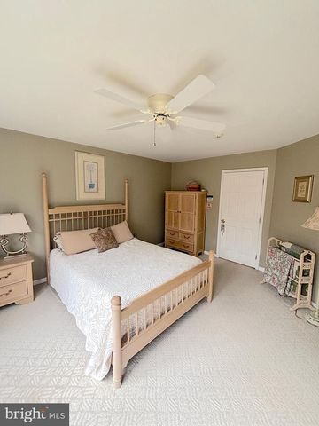 4404 JUNIPER ST, Vineland, NJ 08361