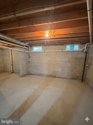 4404 JUNIPER ST, Vineland, NJ 08361