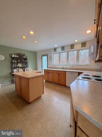 4404 JUNIPER ST, Vineland, NJ 08361