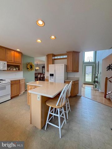 4404 JUNIPER ST, Vineland, NJ 08361