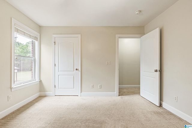 6459 CROMER CIRCLE, Leeds, AL 35094