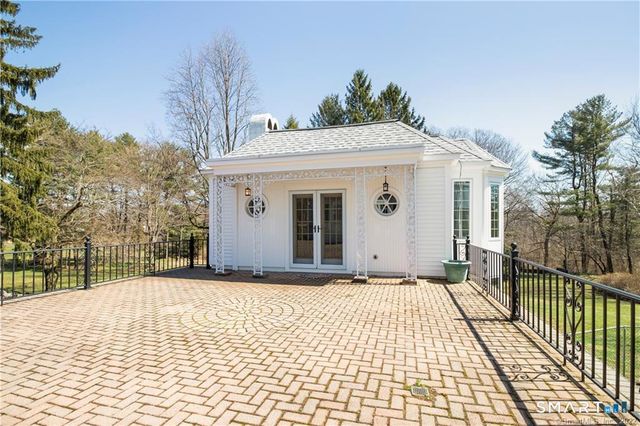 85 Cherry Hill Road, Branford, CT 06405