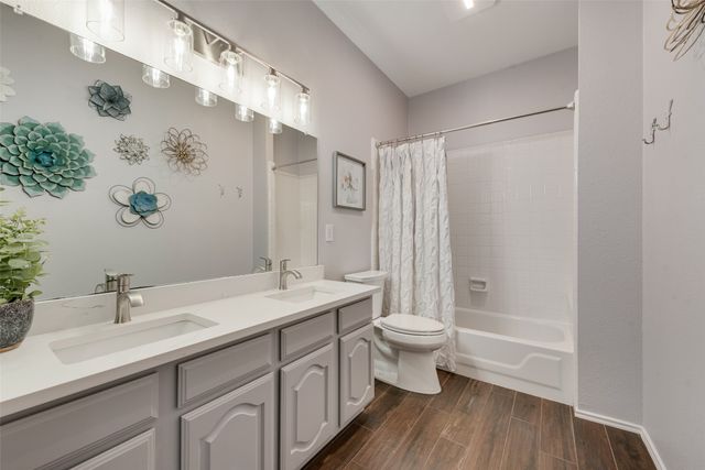 830 Sumner Drive, Mesquite, TX 75149