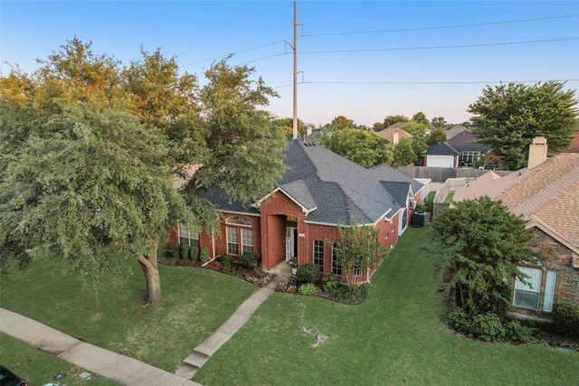 830 Sumner Drive, Mesquite, TX 75149