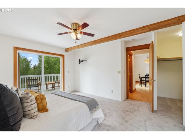 26 Mountain View Ln, Trout Lake, WA 98650