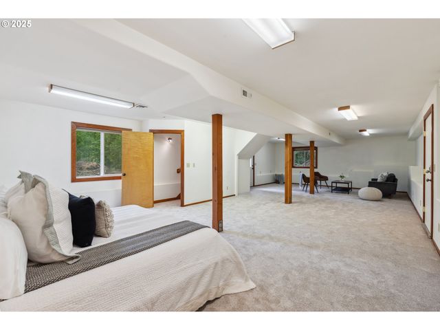 26 Mountain View Ln, Trout Lake, WA 98650