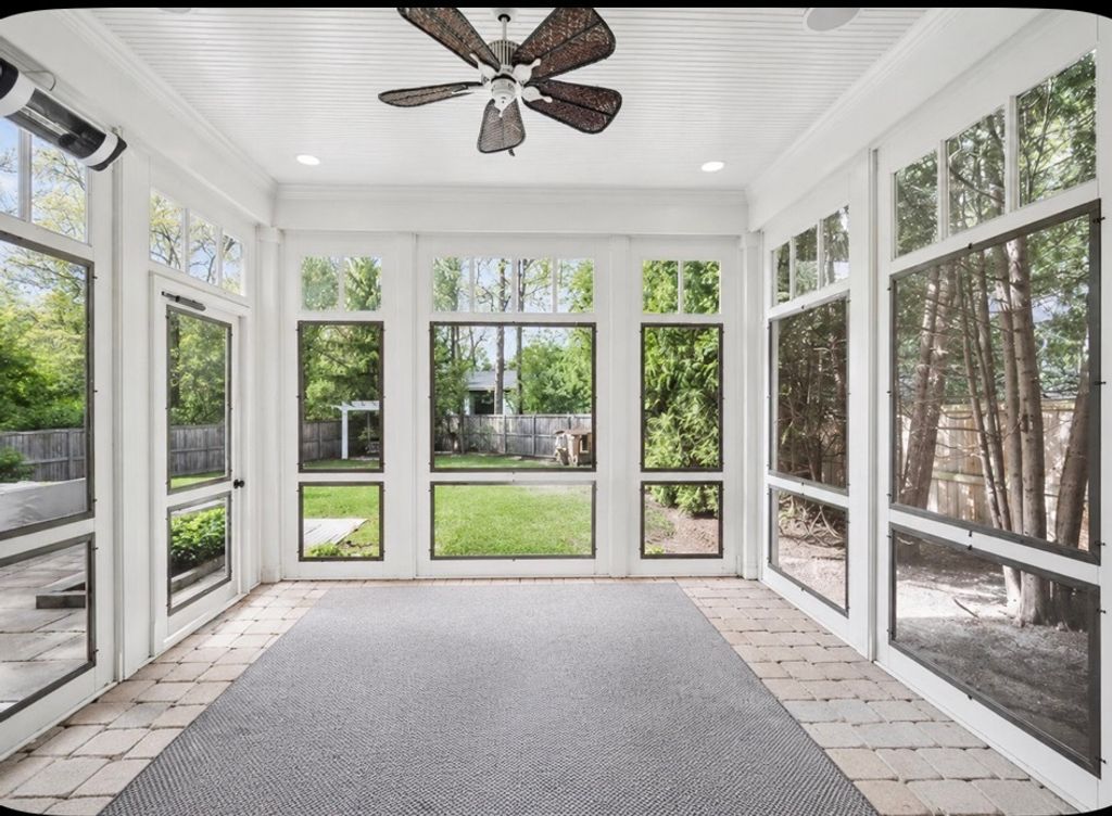Image 37 of property listing at 779 Bob O Link Road, Highland Park, IL 60035