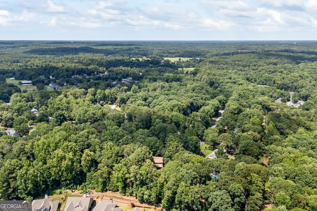 201 Chesterfield Road, Bogart, GA 30622