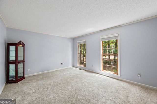 201 Chesterfield Road, Bogart, GA 30622