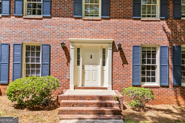 201 Chesterfield Road, Bogart, GA 30622