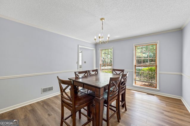 201 Chesterfield Road, Bogart, GA 30622
