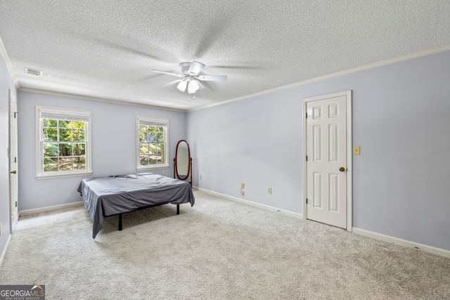 201 Chesterfield Road, Bogart, GA 30622