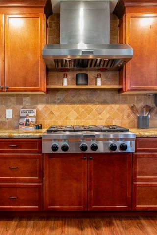 8481 Andre Ct, Citrus Heights, CA 95610