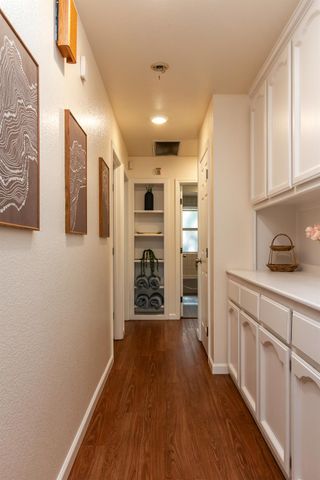 8481 Andre Ct, Citrus Heights, CA 95610