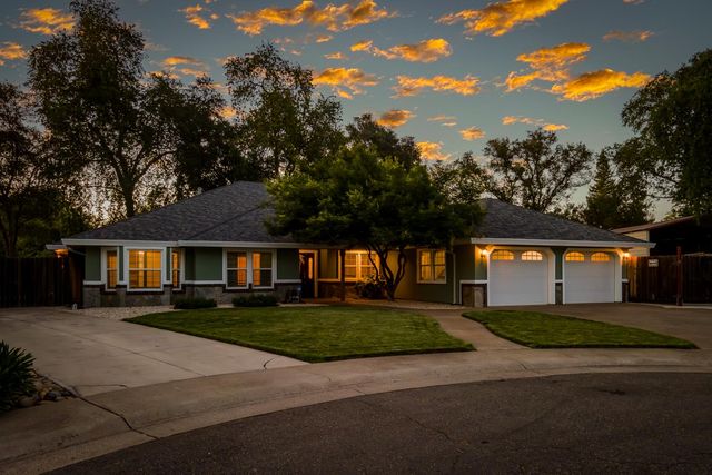 8481 Andre Ct, Citrus Heights, CA 95610