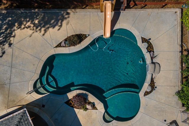 8481 Andre Ct, Citrus Heights, CA 95610