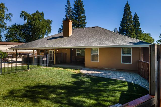 8481 Andre Ct, Citrus Heights, CA 95610