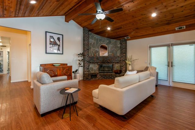 8481 Andre Ct, Citrus Heights, CA 95610