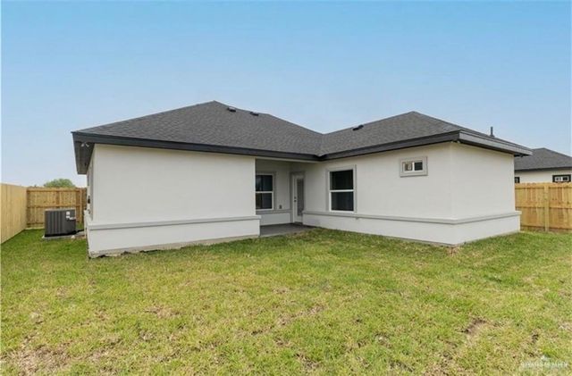 1119 E Evergreen Avenue, San Juan, TX 78589