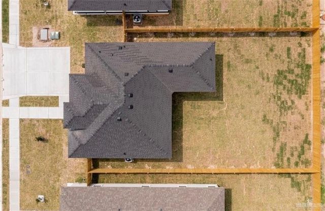 1119 E Evergreen Avenue, San Juan, TX 78589