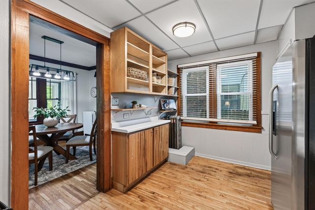3023 45th Avenue S, Minneapolis, MN 55406