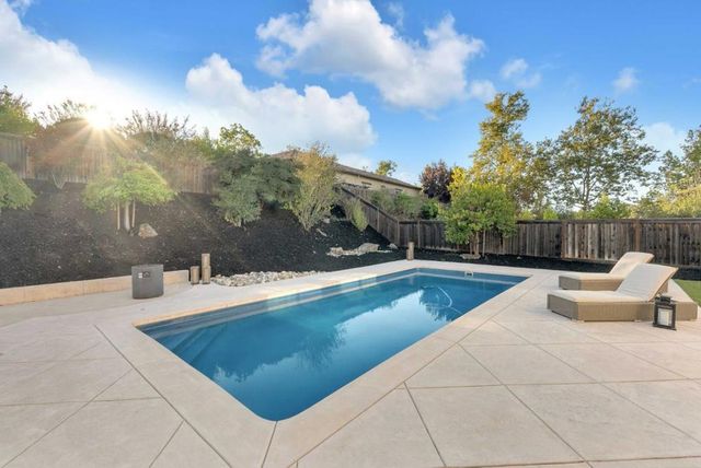 7277 Pitlochry Drive, Gilroy, CA 95020