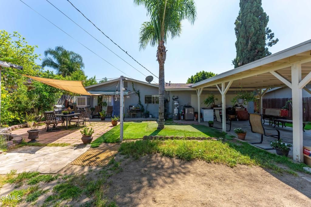 Image 26 of property listing at 12159 Hoyt Street, Sylmar, CA 91342