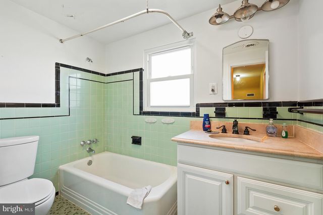 8801 CHRISTINA LN, Clinton, MD 20735