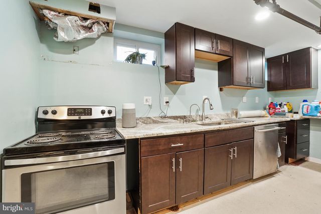 8801 CHRISTINA LN, Clinton, MD 20735