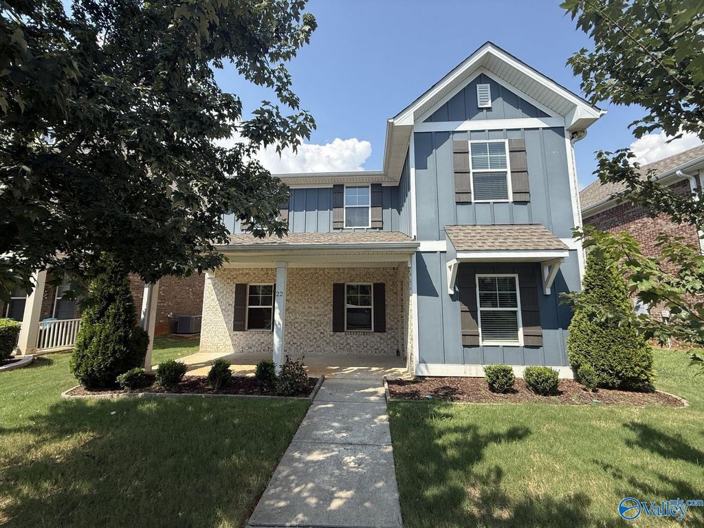 22 Desert Oak Court, Huntsville, AL 35824