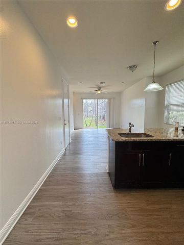 7658 NW 88th Terrace 12, Tamarac, FL 33321