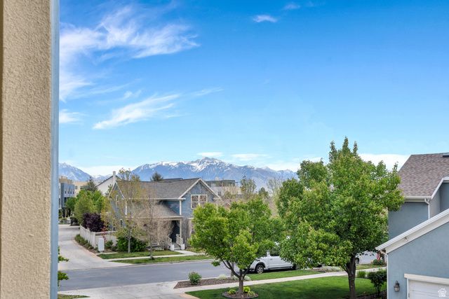 4611 W DAYBREAK RIM WAY, South Jordan, UT 84009