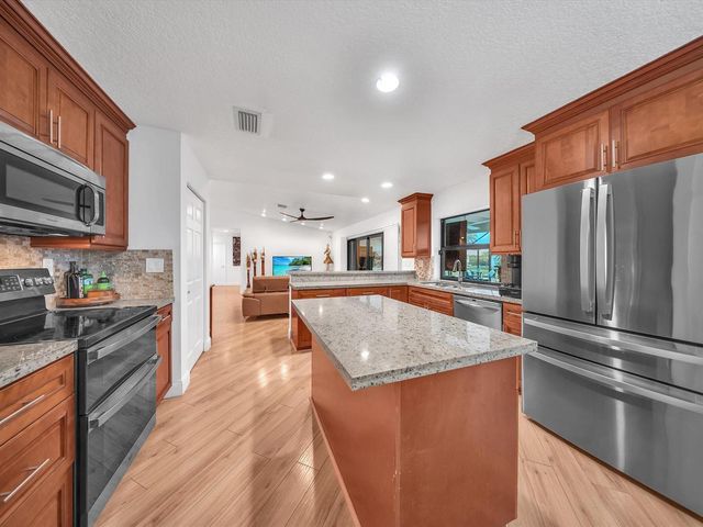10134 Crosswind Road, Boca Raton, FL 33498