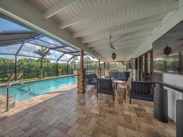10134 Crosswind Road, Boca Raton, FL 33498