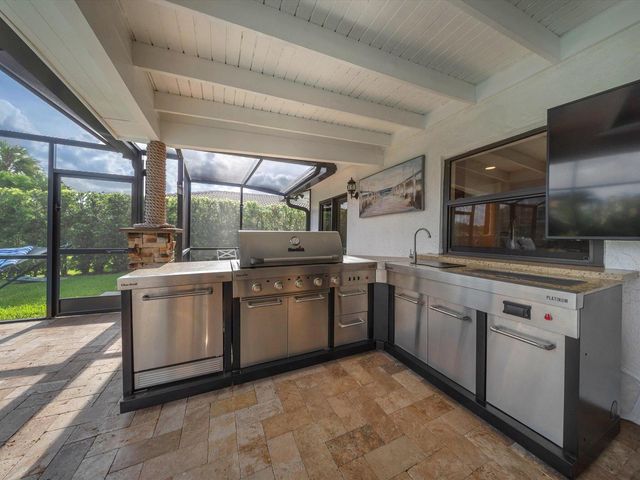 10134 Crosswind Road, Boca Raton, FL 33498