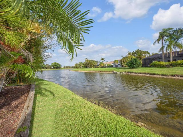 10134 Crosswind Road, Boca Raton, FL 33498